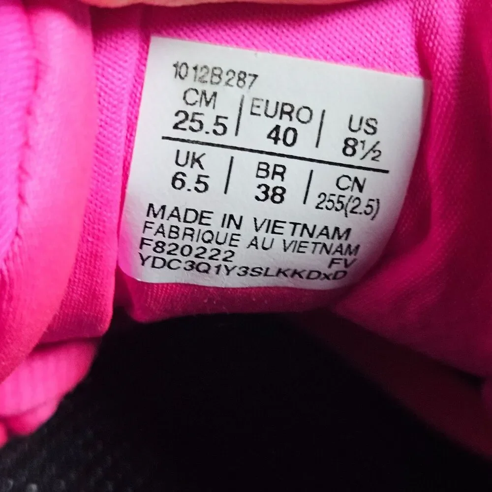 Asics owned am